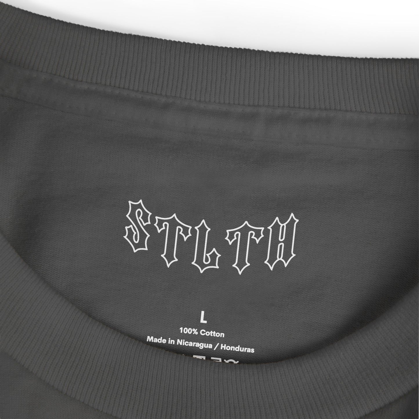 Vibrant "GRT8FUL " TEE