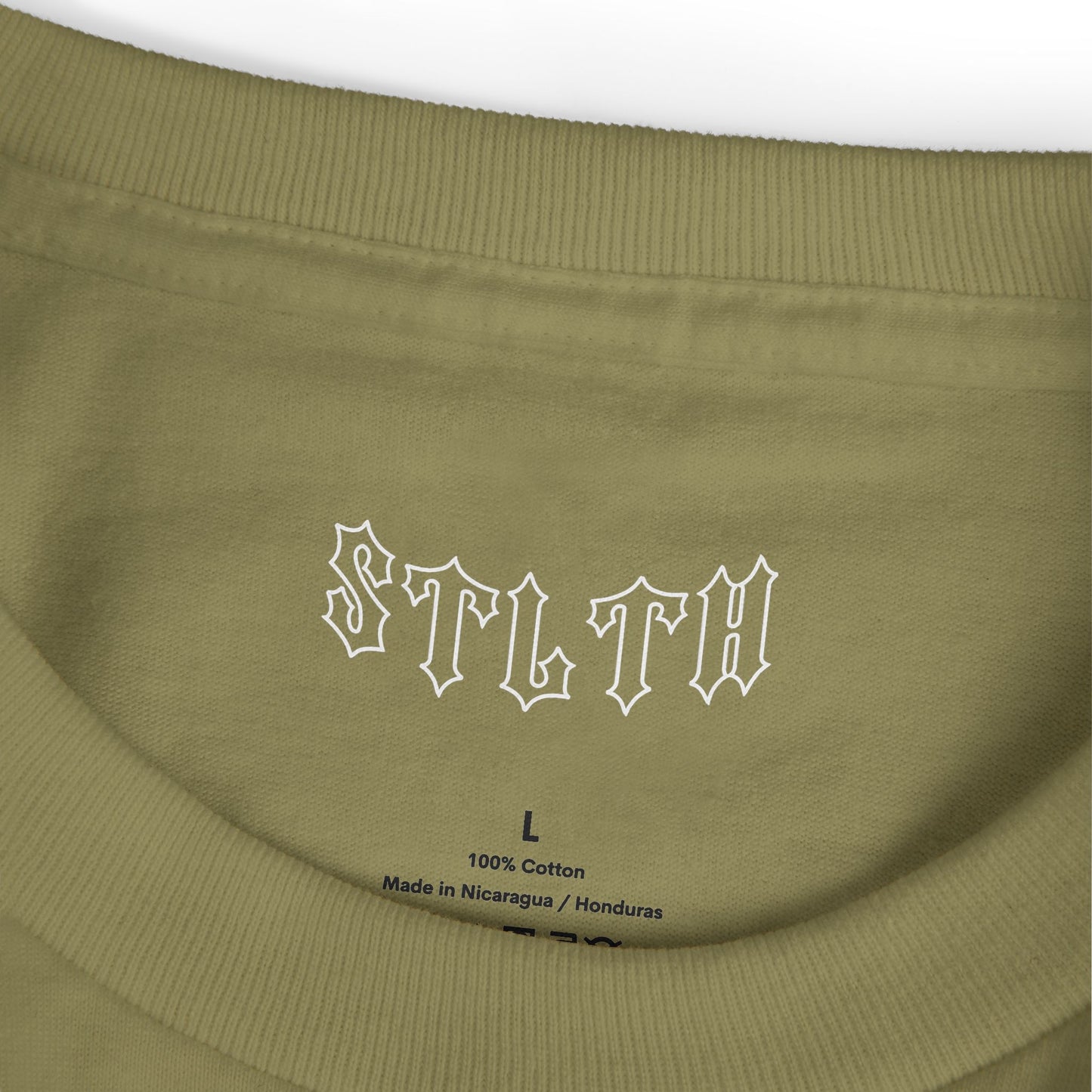 Vibrant "GRT8FUL " TEE